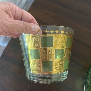 337A) Vintage Mid Century Modern Culver Prado Glass Green & 22k Gold Ice Bucket.